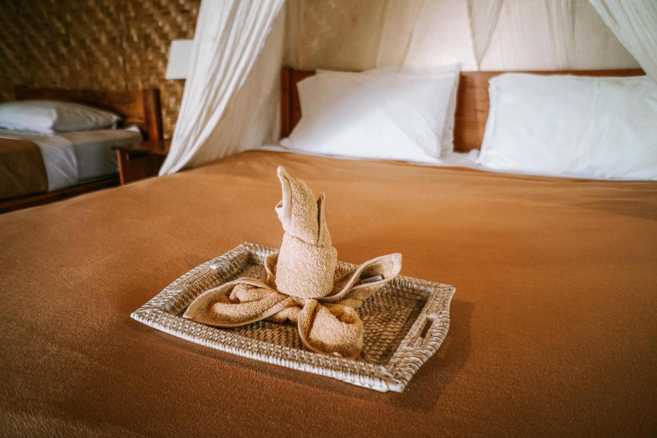 Baha Baha Villas West Sumbawa Yoyos - Free Yoga Class, Gym Daily Included For Guest - Fast Wifi Starlink Sekongkang Экстерьер фото
