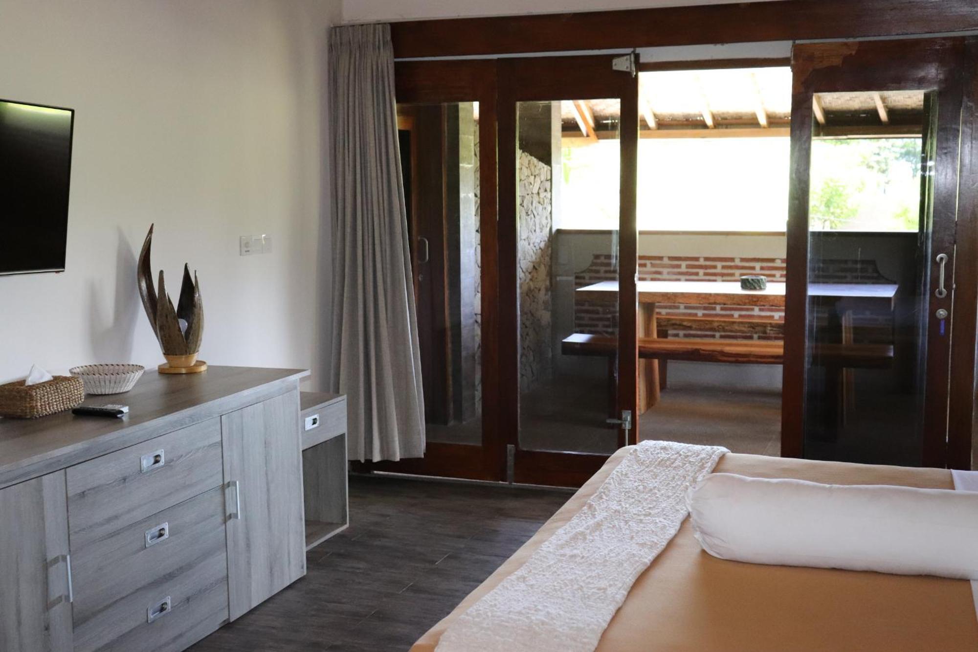 Baha Baha Villas West Sumbawa Yoyos - Free Yoga Class, Gym Daily Included For Guest - Fast Wifi Starlink Sekongkang Экстерьер фото