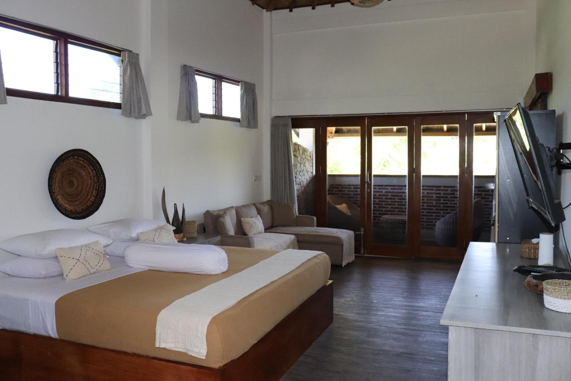 Baha Baha Villas West Sumbawa Yoyos - Free Yoga Class, Gym Daily Included For Guest - Fast Wifi Starlink Sekongkang Экстерьер фото