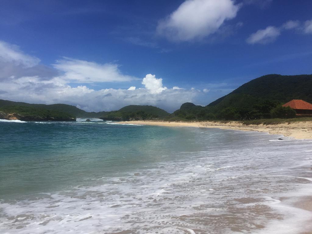 Baha Baha Villas West Sumbawa Yoyos - Free Yoga Class, Gym Daily Included For Guest - Fast Wifi Starlink Sekongkang Экстерьер фото