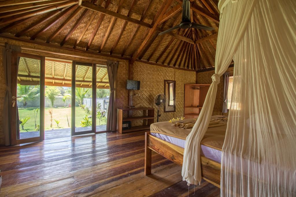 Baha Baha Villas West Sumbawa Yoyos - Free Yoga Class, Gym Daily Included For Guest - Fast Wifi Starlink Sekongkang Экстерьер фото