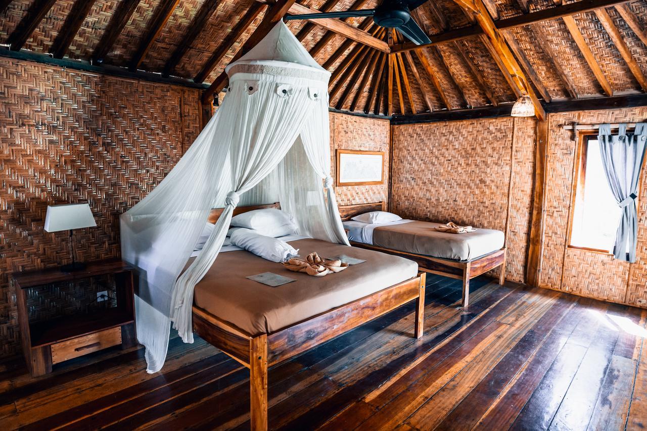 Baha Baha Villas West Sumbawa Yoyos - Free Yoga Class, Gym Daily Included For Guest - Fast Wifi Starlink Sekongkang Экстерьер фото