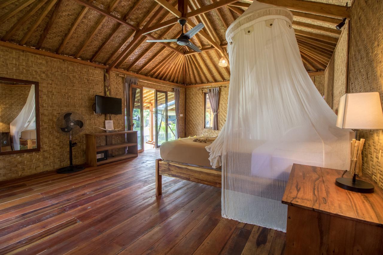 Baha Baha Villas West Sumbawa Yoyos - Free Yoga Class, Gym Daily Included For Guest - Fast Wifi Starlink Sekongkang Экстерьер фото