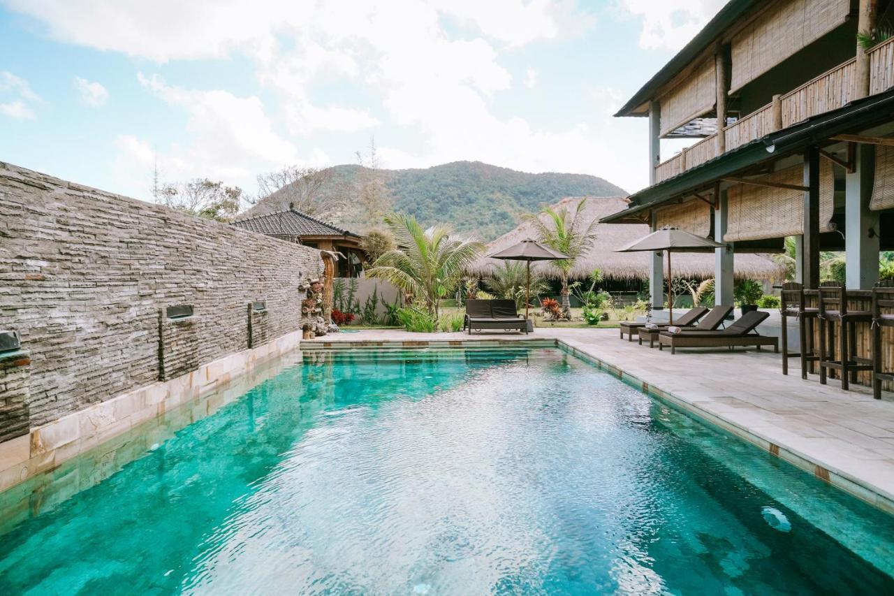 Baha Baha Villas West Sumbawa Yoyos - Free Yoga Class, Gym Daily Included For Guest - Fast Wifi Starlink Sekongkang Экстерьер фото